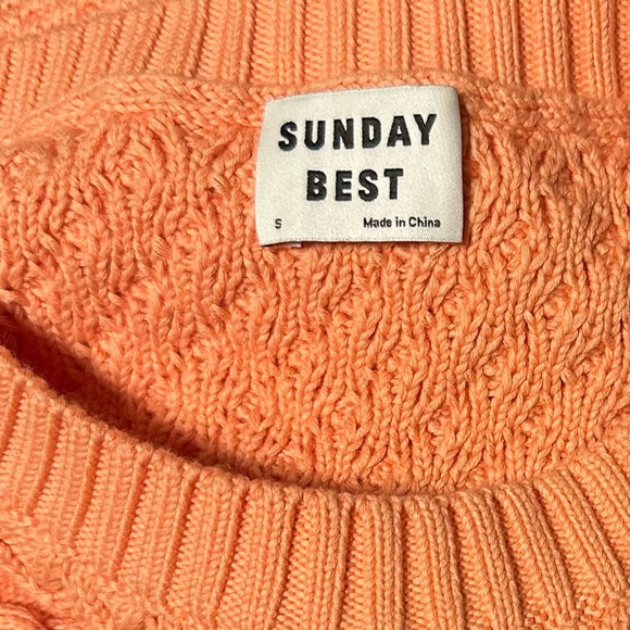 Aritzia | Sunday Best Peach Knit Sweater Oversized - Picture 2 of 13